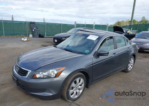 2009 Honda Accord 2.4 Ex-L z USA, uszkodzony, nr VIN 1HGCP26879A113647
